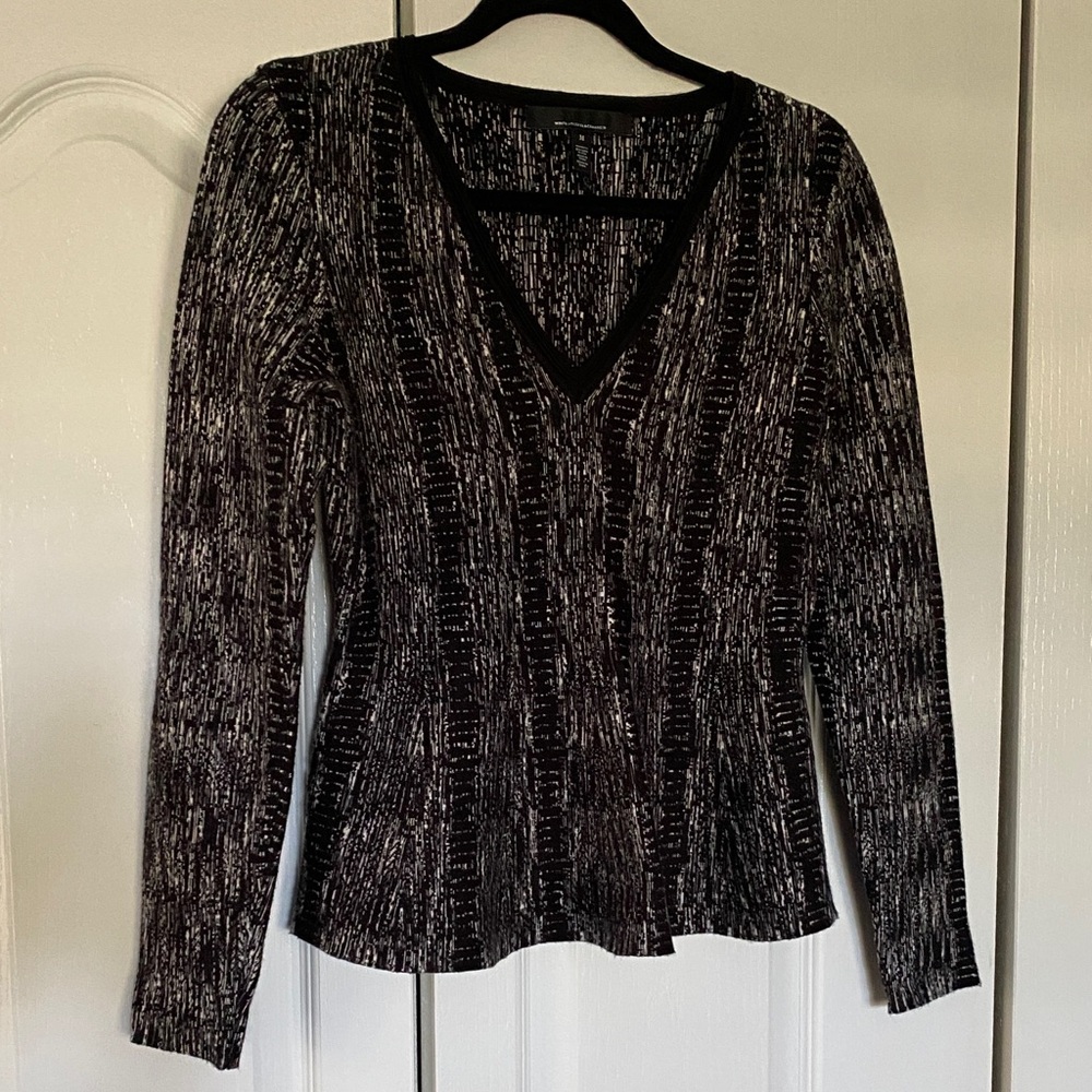 White House Black Market Monochrome Knit Top